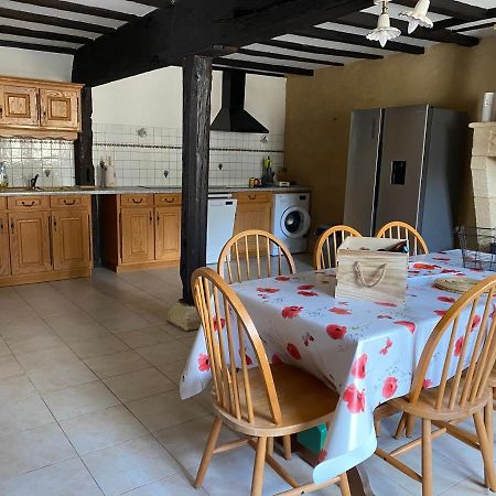 Maison Entre Dordogne Et Gironde Avec Piscine Minzac Extérieur photo