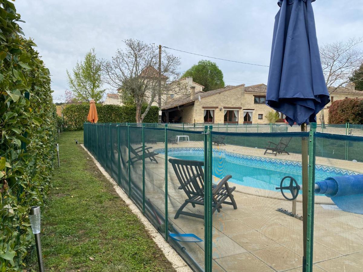 Maison Entre Dordogne Et Gironde Avec Piscine Minzac Extérieur photo